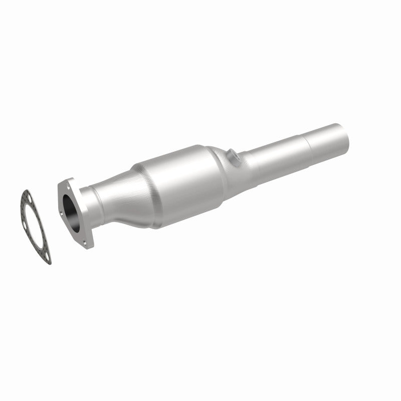 MagnaFlow Volkswagen HM Grade Federal / EPA Compliant Direct-Fit Catalytic Converter 22931 360 Degree Image Set