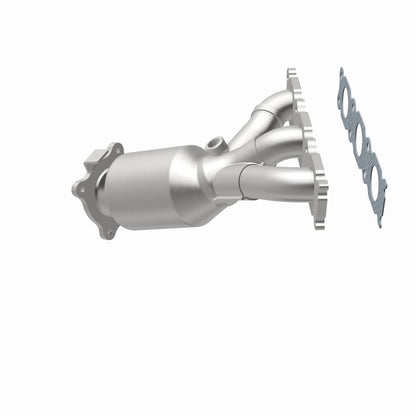 MagnaFlow Land Rover LR2 OEM Grade Federal / EPA Compliant Manifold Catalytic Converter 52168 360 Degree Image Set