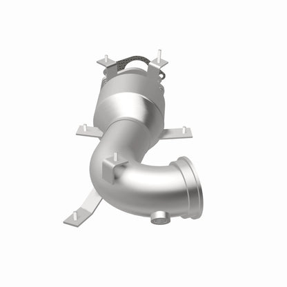 MagnaFlow OEM Grade Federal / EPA Compliant Direct-Fit Catalytic Converter 21-697 360 Degree Image Set