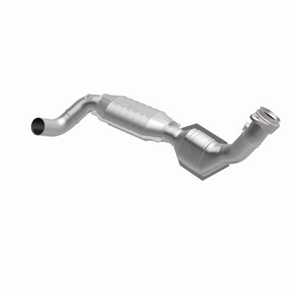 MagnaFlow Ford OEM Grade Federal / EPA Compliant Direct-Fit Catalytic Converter 51324 360 Degree Image Set