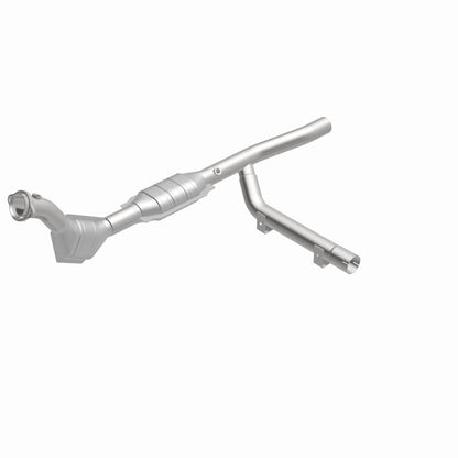 MagnaFlow Ford Expedition California Grade CARB Compliant Direct-Fit Catalytic Converter 447150 360 Degree Image Set