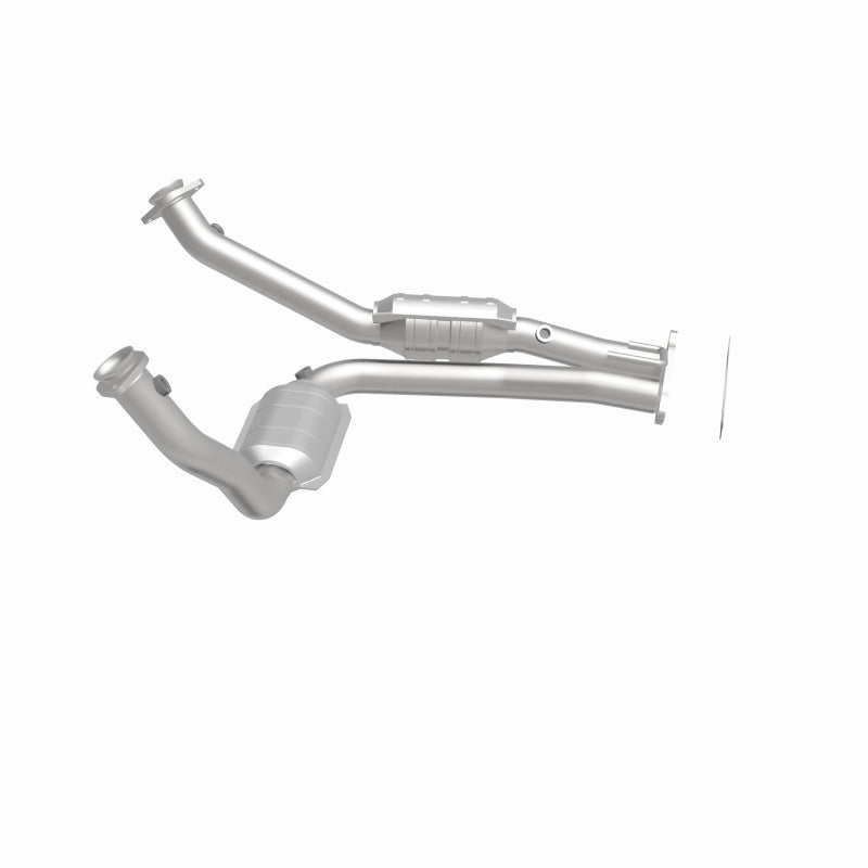 MagnaFlow OEM Grade Federal / EPA Compliant Direct-Fit Catalytic Converter 51458 360 Degree Image Set