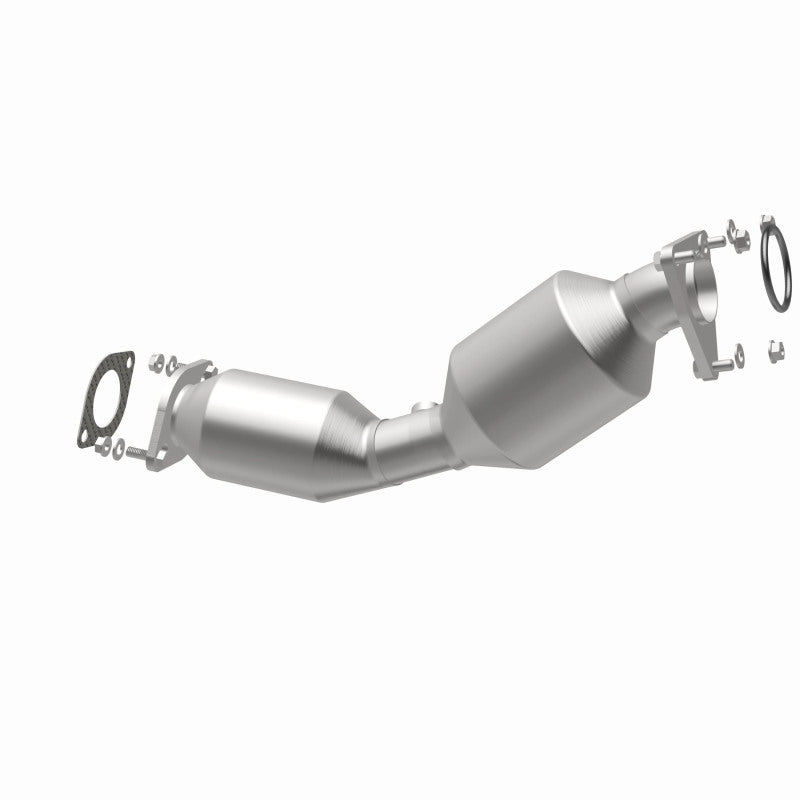MagnaFlow Infiniti California Grade CARB Compliant Direct-Fit Catalytic Converter 5582144 360 Degree Image Set
