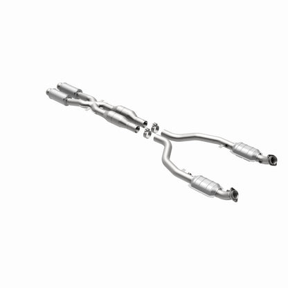 MagnaFlow BMW M3 OEM Grade Federal / EPA Compliant Direct-Fit Catalytic Converter 49800 360 Degree Image Set