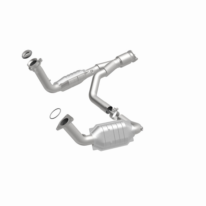 MagnaFlow HM Grade Federal / EPA Compliant Direct-Fit Catalytic Converter 93496 360 Degree Image Set