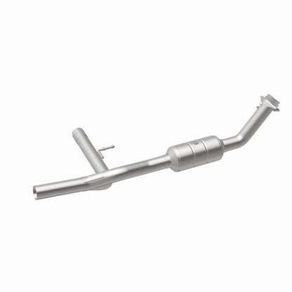 MagnaFlow Ford F-150 OEM Grade Federal / EPA Compliant Direct-Fit Catalytic Converter 49410 360 Degree Image Set
