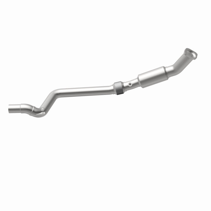 MagnaFlow OEM Grade Federal / EPA Compliant Direct-Fit Catalytic Converter 21-540 360 Degree Image Set