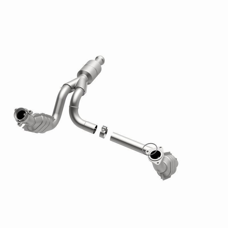 MagnaFlow OEM Grade Federal / EPA Compliant Direct-Fit Catalytic Converter 51578 360 Degree Image Set