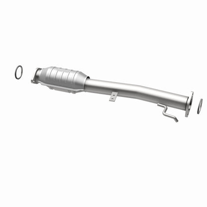 MagnaFlow Toyota RAV4 HM Grade Federal / EPA Compliant Direct-Fit Catalytic Converter 93134 360 Degree Image Set