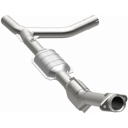 MagnaFlow Ford HM Grade Federal / EPA Compliant Direct-Fit Catalytic Converter 23133 Photo - out of package