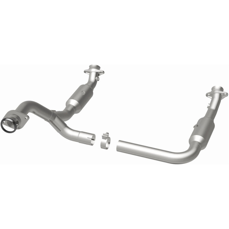 MagnaFlow California Grade CARB Compliant Direct-Fit Catalytic Converter 5551672 Photo - out of package