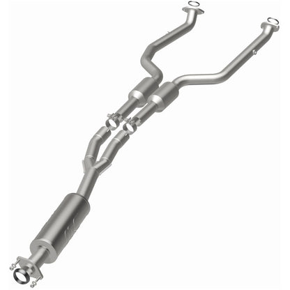 MagnaFlow Lexus GS300 OEM Grade Federal / EPA Compliant Direct-Fit Catalytic Converter 21-048 Photo - out of package