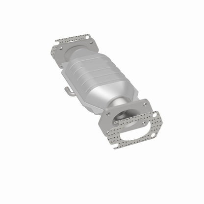 MagnaFlow Standard Grade Federal / EPA Compliant Direct-Fit Catalytic Converter 93940 360 Degree Image Set