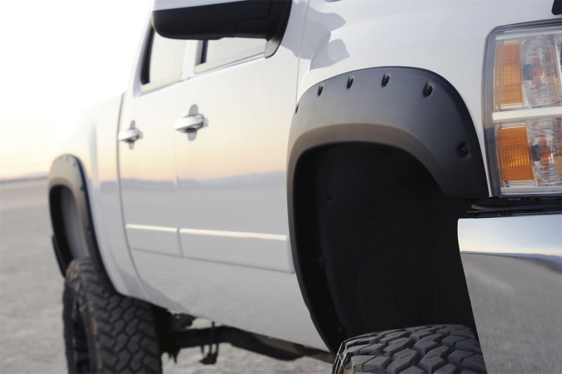 EGR 14+ Chev Silverado 6-8ft Bed Bolt-On Look Fender Flares - Set - Matte 791575 791575 Photo - Mounted