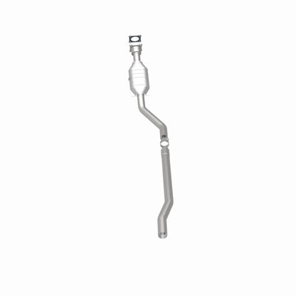 MagnaFlow OEM Grade Federal / EPA Compliant Direct-Fit Catalytic Converter 51614 360 Degree Image Set