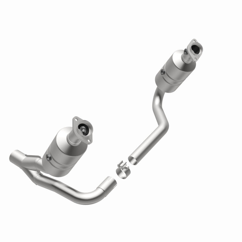 MagnaFlow California Grade CARB Compliant Direct-Fit Catalytic Converter 5551849 360 Degree Image Set