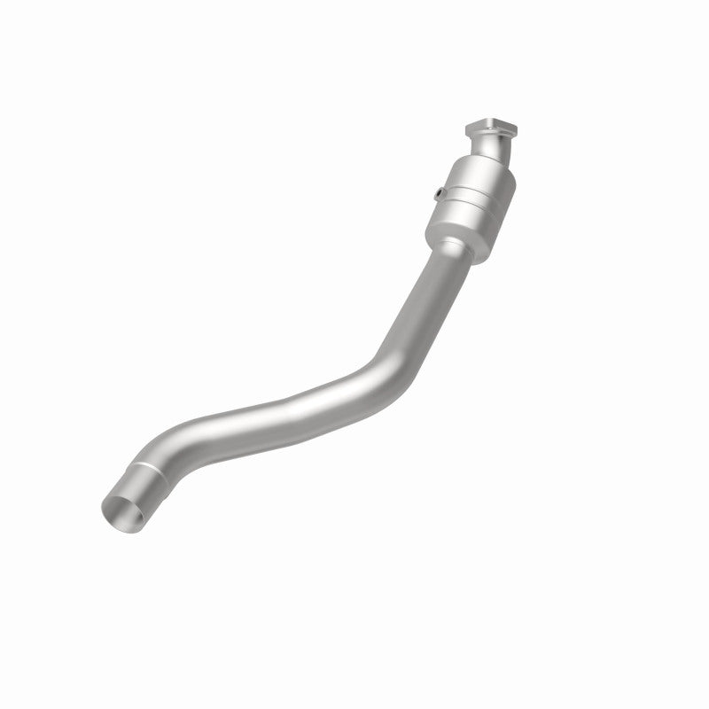 MagnaFlow Dodge OEM Grade Federal / EPA Compliant Direct-Fit Catalytic Converter 52479 360 Degree Image Set