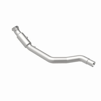 MagnaFlow OEM Grade Federal / EPA Compliant Direct-Fit Catalytic Converter 21-576 360 Degree Image Set