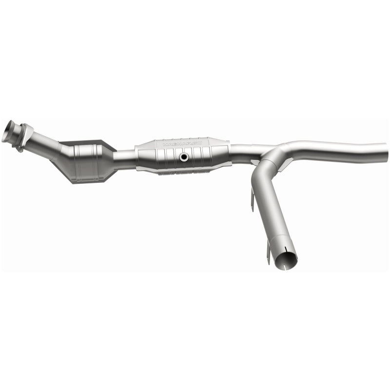 MagnaFlow Ford OEM Grade Federal / EPA Compliant Direct-Fit Catalytic Converter 51301 Photo - out of package
