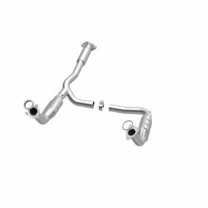 MagnaFlow HM Grade Federal / EPA Compliant Direct-Fit Catalytic Converter 24950 360 Degree Image Set