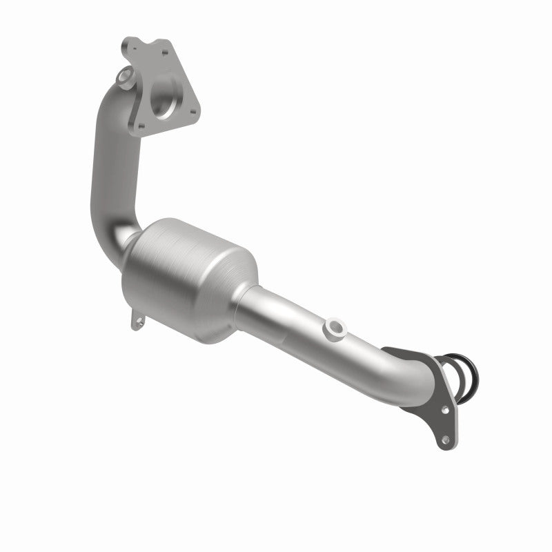 MagnaFlow Nissan Juke OEM Grade Federal / EPA Compliant Direct-Fit Catalytic Converter 52439 360 Degree Image Set