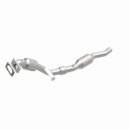MagnaFlow Audi S4 OEM Grade Federal / EPA Compliant Direct-Fit Catalytic Converter 49916 360 Degree Image Set