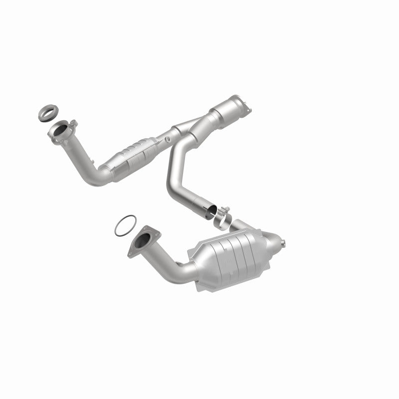 MagnaFlow HM Grade Federal / EPA Compliant Direct-Fit Catalytic Converter 93496 360 Degree Image Set