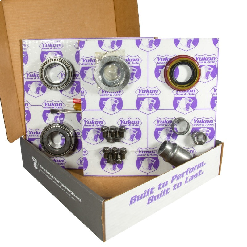 Yukon Gear & Axle Yukon Gear & Install Kit Package For 8.2in GM in a 3.55 Ratio YGK2210 YGK2210 Photo - Unmounted