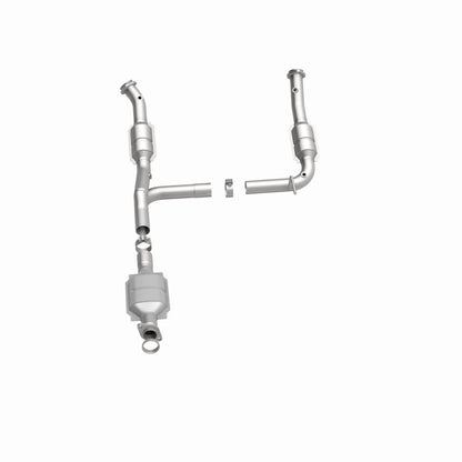 MagnaFlow HM Grade Federal / EPA Compliant Direct-Fit Catalytic Converter 93108 360 Degree Image Set