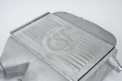 CSF F8X m3/m4 - BMW Top Mount Charge-Air-Cooler 8082R Photo - Close Up