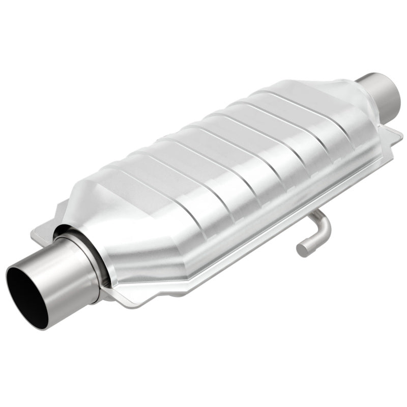 MagnaFlow Standard Grade Federal / EPA Compliant Universal Catalytic Converter 95015 Photo - Primary
