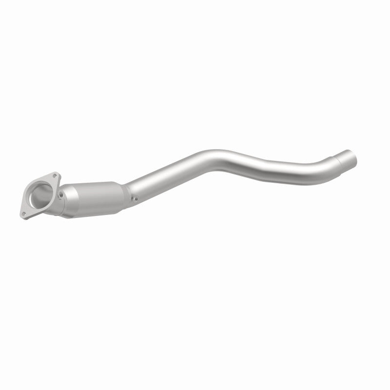 MagnaFlow California Grade CARB Compliant Direct-Fit Catalytic Converter 5461965 360 Degree Image Set