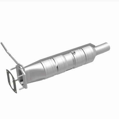 Magnaflow 09-19 Ford F53 V10 6.8L Underbody 6.8L Direct Fit Catalytic Converter 280435 280435 360 Degree Image Set