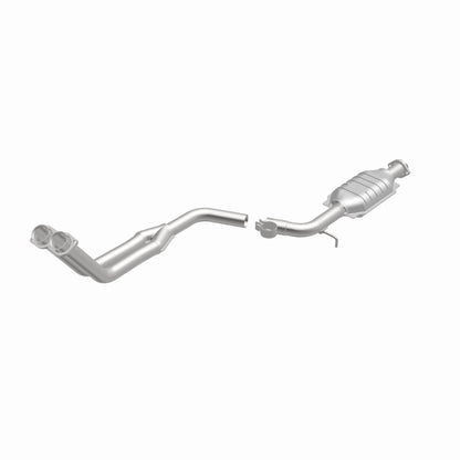MagnaFlow Mercedes-Benz 190E Standard Grade Federal / EPA Compliant Direct-Fit Catalytic Converter 23846 360 Degree Image Set