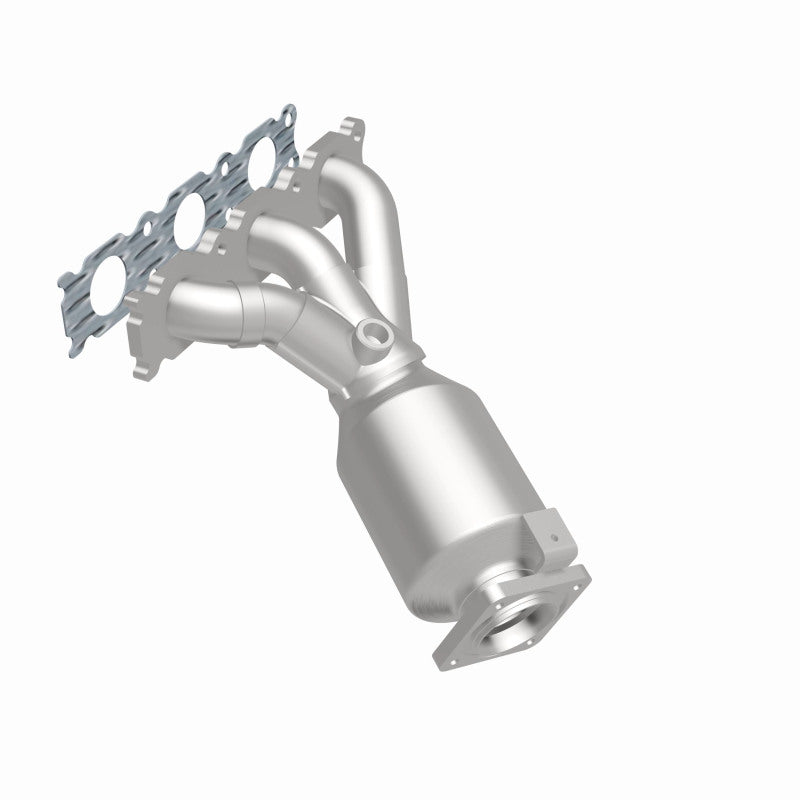 MagnaFlow Volvo XC90 OEM Grade Federal / EPA Compliant Manifold Catalytic Converter 52131 360 Degree Image Set