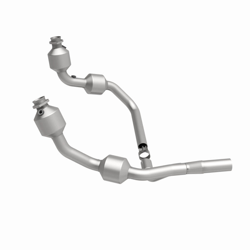 MagnaFlow Jeep Wrangler OEM Grade Federal / EPA Compliant Direct-Fit Catalytic Converter 49689 360 Degree Image Set