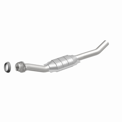 MagnaFlow Standard Grade Federal / EPA Compliant Direct-Fit Catalytic Converter 93138 360 Degree Image Set