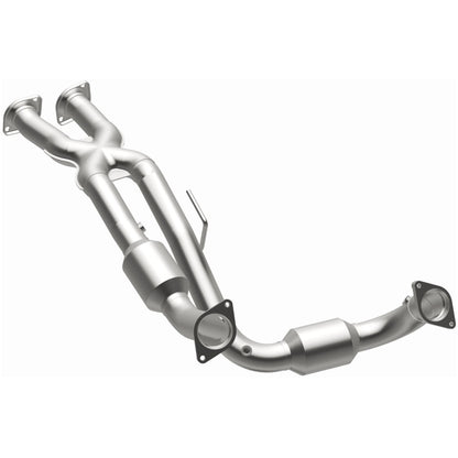 MagnaFlow Jeep Grand Cherokee OEM Grade Federal / EPA Compliant Direct-Fit Catalytic Converter 49046 Photo - out of package
