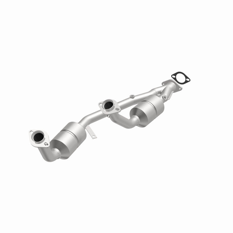 MagnaFlow Ford Windstar HM Grade Federal / EPA Compliant Direct-Fit Catalytic Converter 23382 360 Degree Image Set