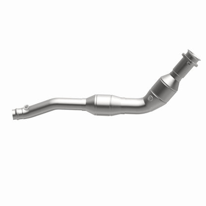 MagnaFlow Land Rover LR4 OEM Grade Federal / EPA Compliant Direct-Fit Catalytic Converter 21-717 360 Degree Image Set
