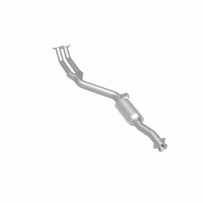 MagnaFlow BMW Standard Grade Federal / EPA Compliant Direct-Fit Catalytic Converter 93684 360 Degree Image Set