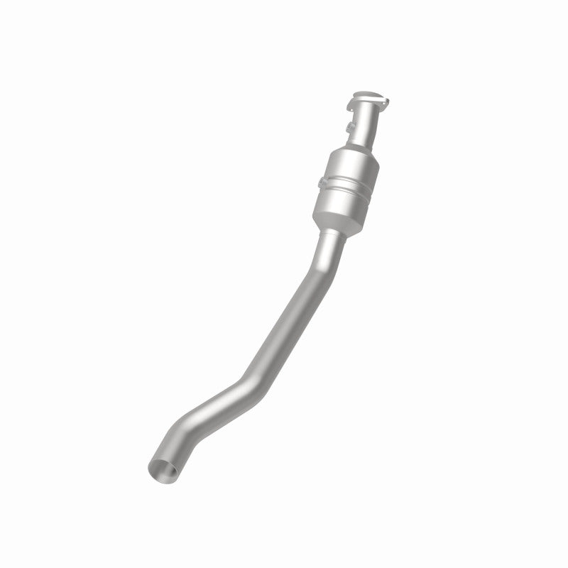 MagnaFlow OEM Grade Federal / EPA Compliant Direct-Fit Catalytic Converter 49739 360 Degree Image Set