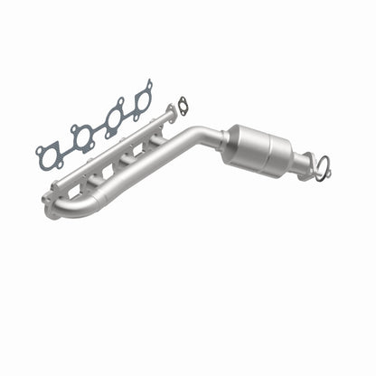 MagnaFlow HM Grade Federal / EPA Compliant Manifold Catalytic Converter 50323 360 Degree Image Set