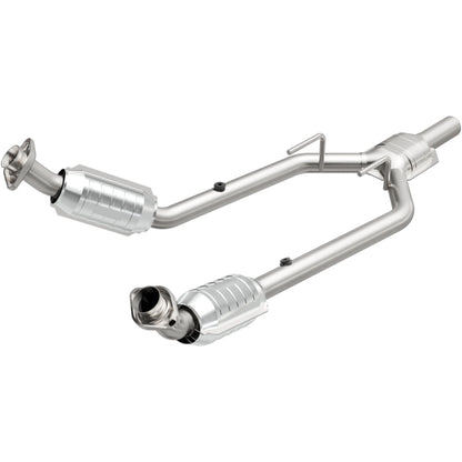 MagnaFlow HM Grade Federal / EPA Compliant Direct-Fit Catalytic Converter 23325 Photo - Primary