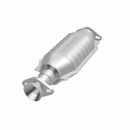 MagnaFlow Mitsubishi Montero HM Grade Federal / EPA Compliant Direct-Fit Catalytic Converter 93286 360 Degree Image Set