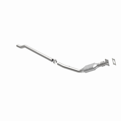 MagnaFlow HM Grade Federal / EPA Compliant Direct-Fit Catalytic Converter 93277 360 Degree Image Set