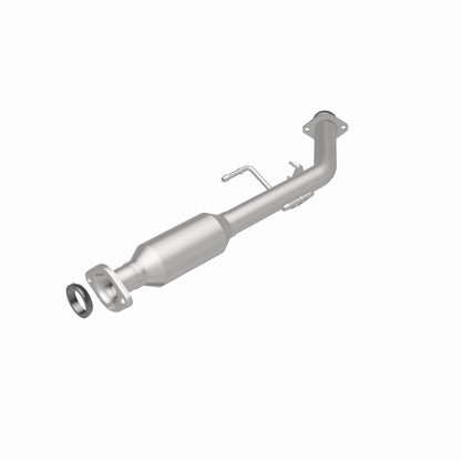 MagnaFlow Toyota Sienna OEM Grade Federal / EPA Compliant Direct-Fit Catalytic Converter 49932 360 Degree Image Set