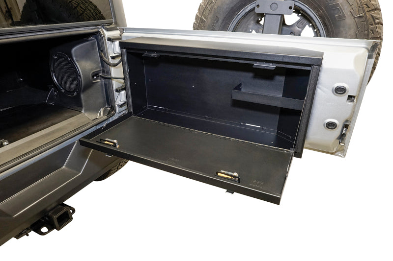 Tuffy Products Tuffy Jeep Wrangler Tailgate Lockbox W/Combo Lock 359-01-A 359-01-A Photo - Mounted