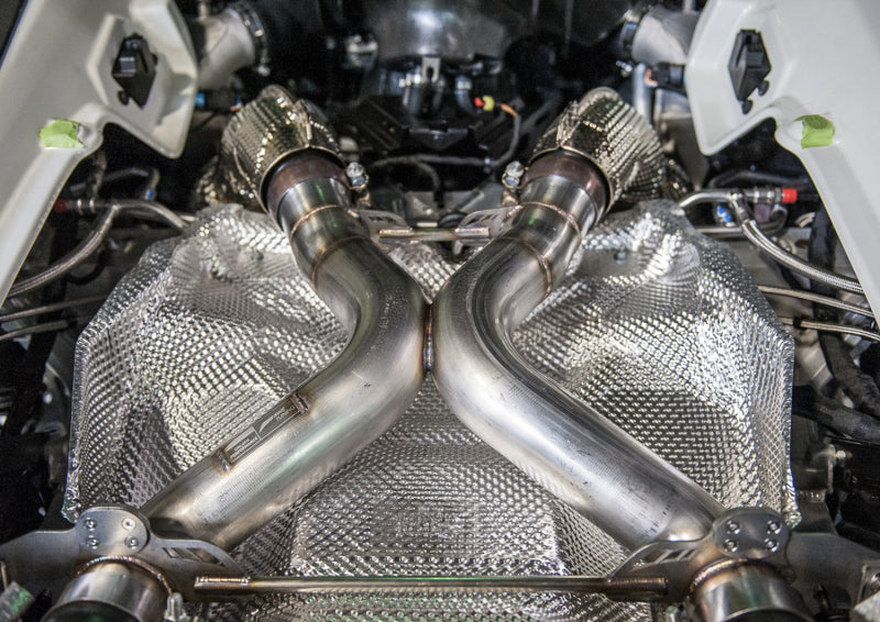 AWE Tuning McLaren 650S Performance Exhaust - Machined Tips 3010-32022 3010-32022 Photo - Mounted