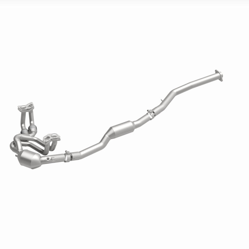 Magnaflow 14-17 Subaru Crosstrek 2.0L Direct Fit Converter 23-184 23-184 360 Degree Image Set